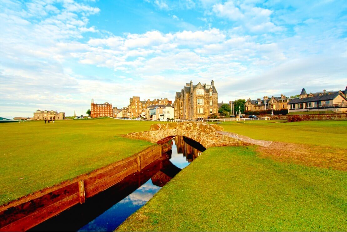 Swilcan Bridge in Schottland