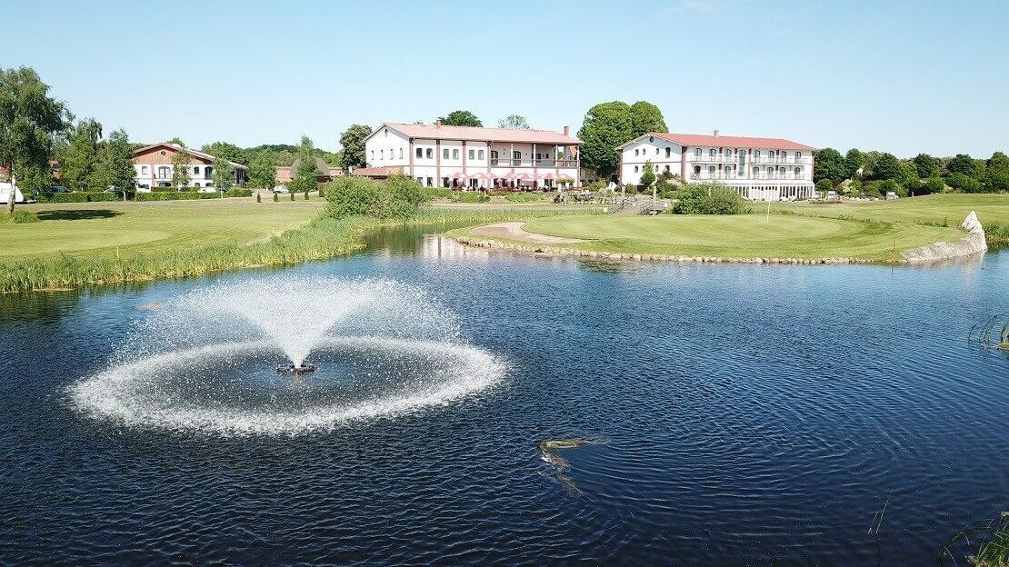 Das Clubhaus des Golfpark Strelasund