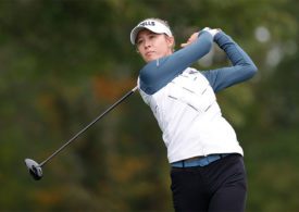 Nelly Korda beim Abschlag