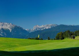 Golfplatz in Obersalzberg in Bayern