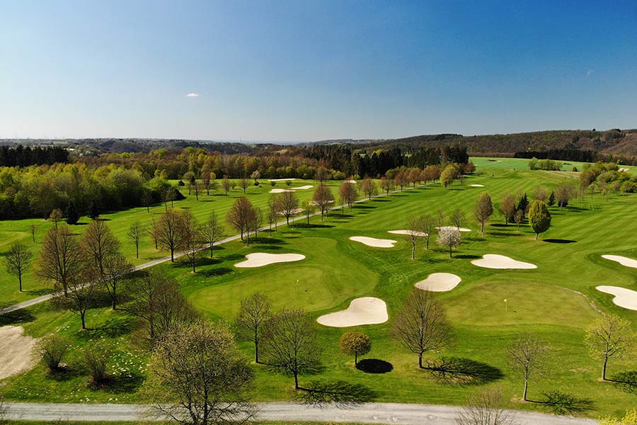 Golfplatz des Gut Heckenhof von oben