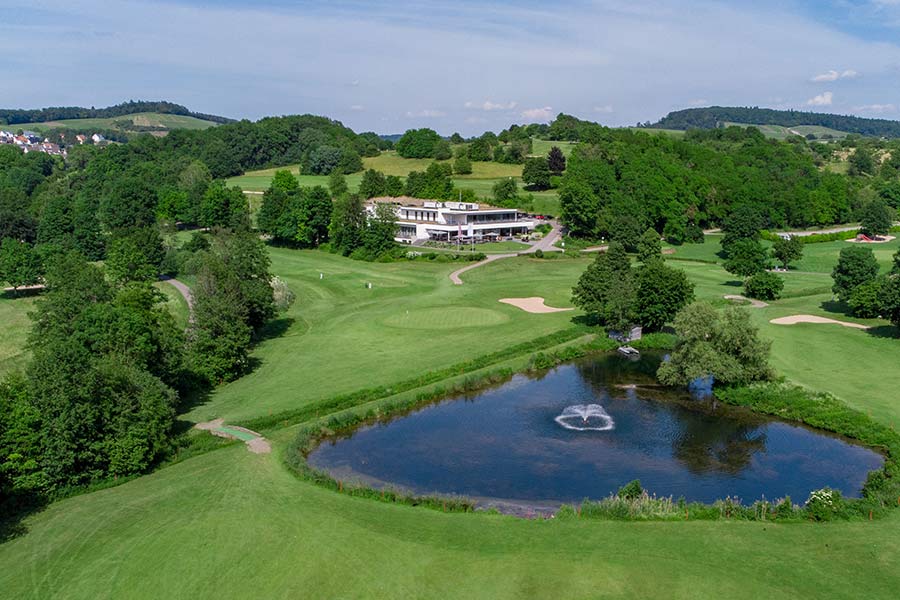 Luftaufnahme des Golfplatzes Heitlinger Golf Resort