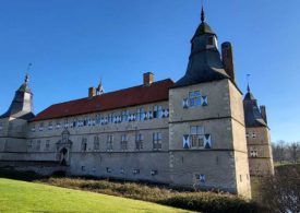 Das Wasserschloss Westerinkel von draußen