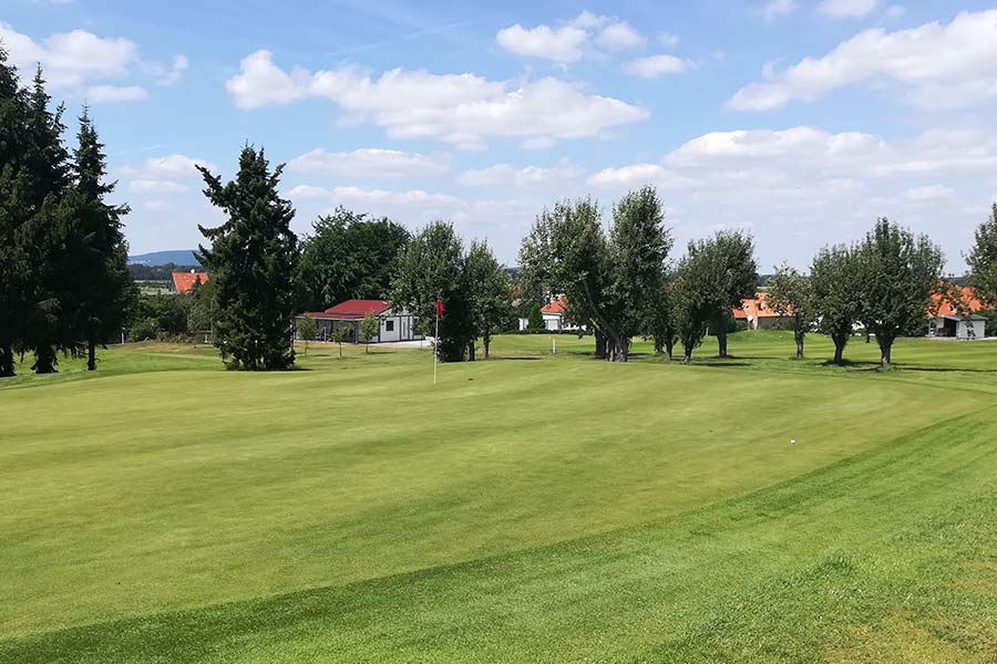 Ein Golfplatz vom Golfclub Sieben Berge Rheden.