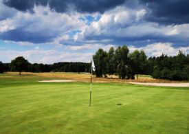 Achimer Golfclub: Green mit Fahne