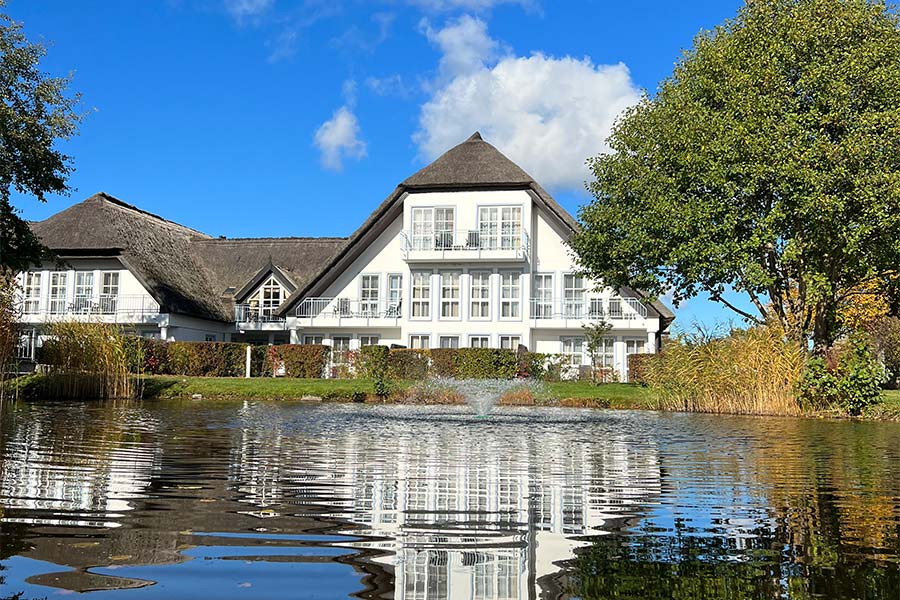 Ein Hotel direkt am See