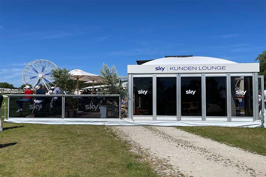 Die Sky-Extra-Kunden Lounge – einer der Hotspots bei den Porsche European Open