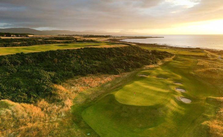 Ein Links Golfplatz an der schottischen Küste