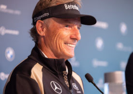 Nahaufnahme von Bernhard Langer auf der Pressekonferenz in München Eichenried
