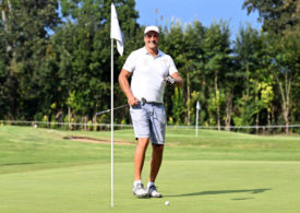 Lars Riedel auf dem Golfplatz beim ProAm der Big Green Egg German Challenge 2024