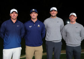 Die Golfer Brooks Koepka, Bryson DeChambeau, Scottie Scheffler und Rory McIlroy nach ihrem Match "The Showdown" in Las Vegas